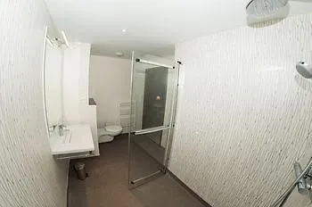 아파트 Studio *