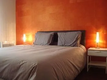 Studio 아파트 *